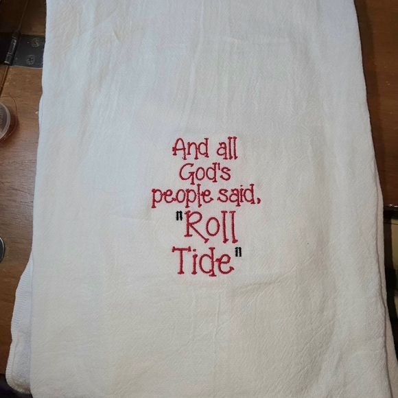 Other - Embroidered 'Roll Tide' White Cotton Towel
